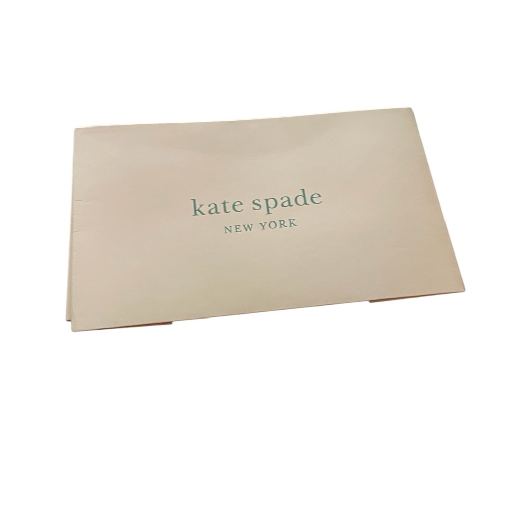 Kate Spade New York Cream Gift Box new never used 10 x 6 x 2.5 inches